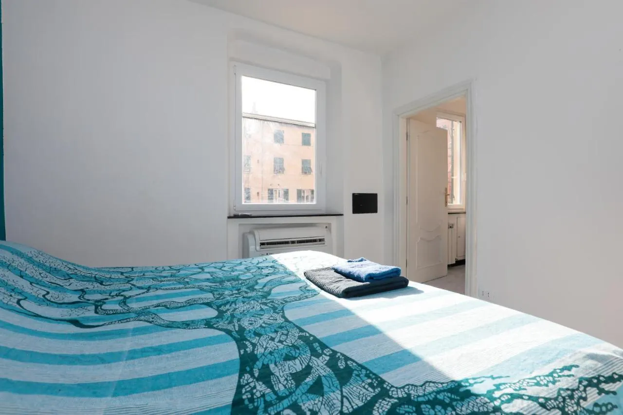 Apartment La Casa Di Marta In Canevari Genoa